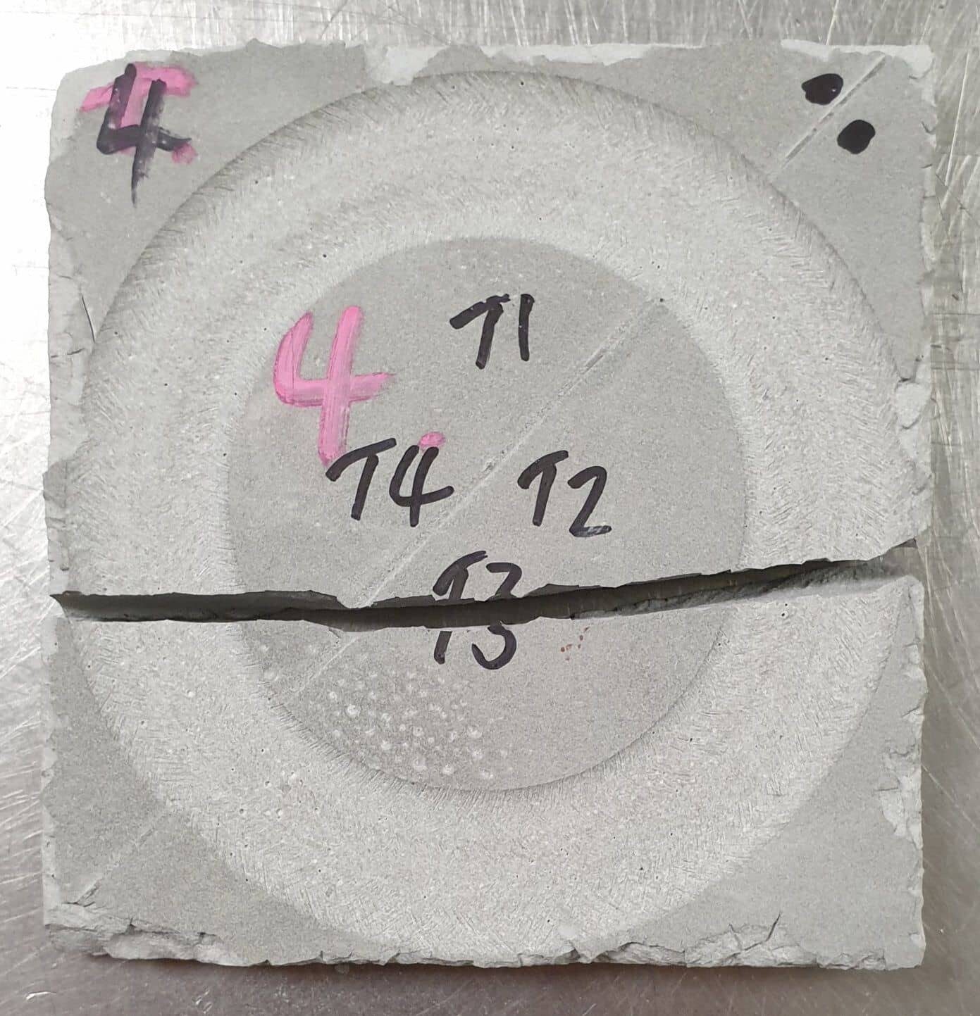 ST4 S4 - 8000 cycles test - Cracked