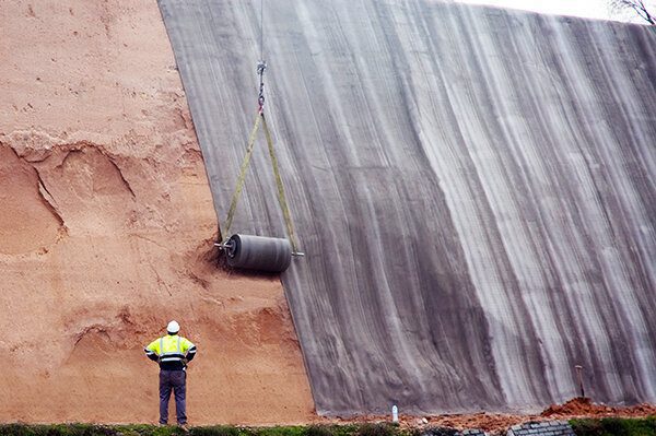 Slope Protection_Rail Slope Protection_Rail